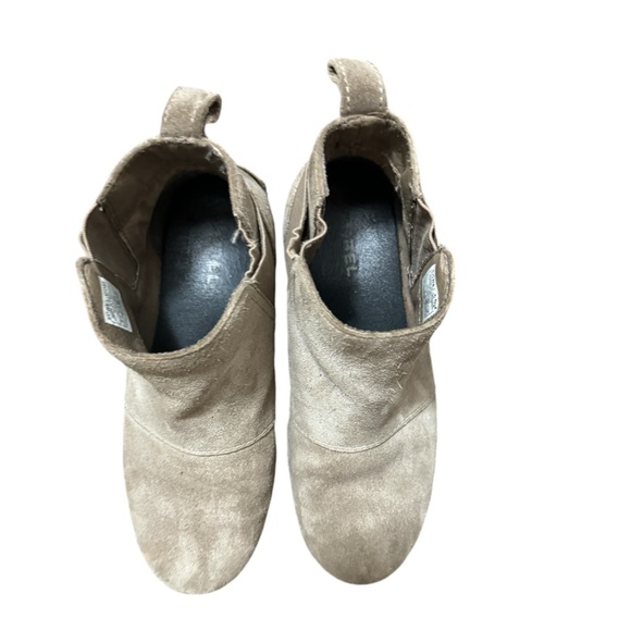 Sorel ankle boots size 2 - Picture 4 of 8